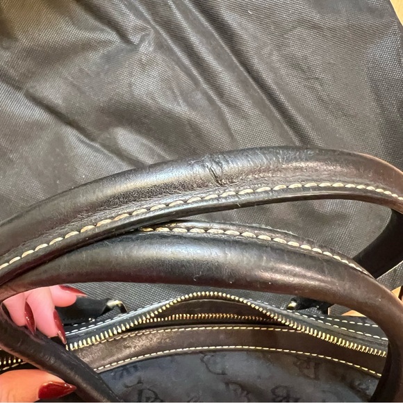 Dooney & Bourke Vintage black handbag - Picture 4 of 5